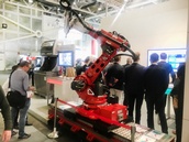Prodex Messe 2019 Siemens Stand MAX-100 Weiss Spindel LR-2000 MABI Robotic